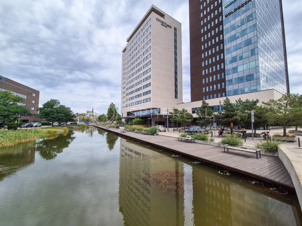 Pronájem obchodních prostor o ploše 398 m² v širším centru Brna